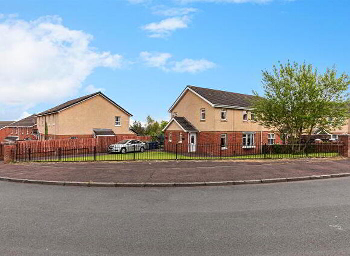 5 Bedroom TownHouse For Sale In Teeling Grove, Belfast, BT17