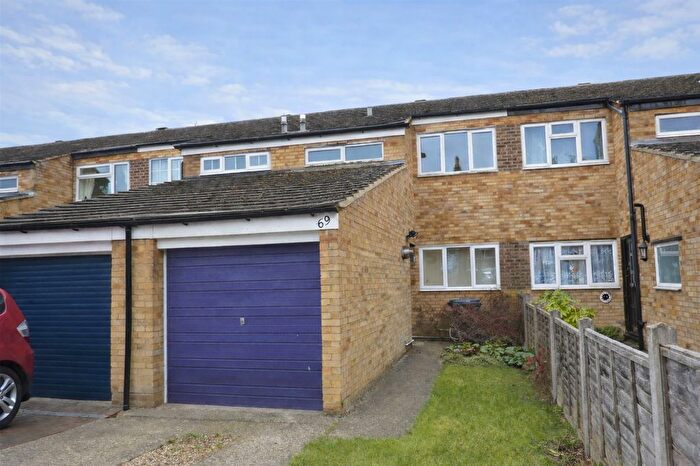 3 Bedroom Terraced House For Sale In Kingsland Road, Hemel Hempstead, HP1