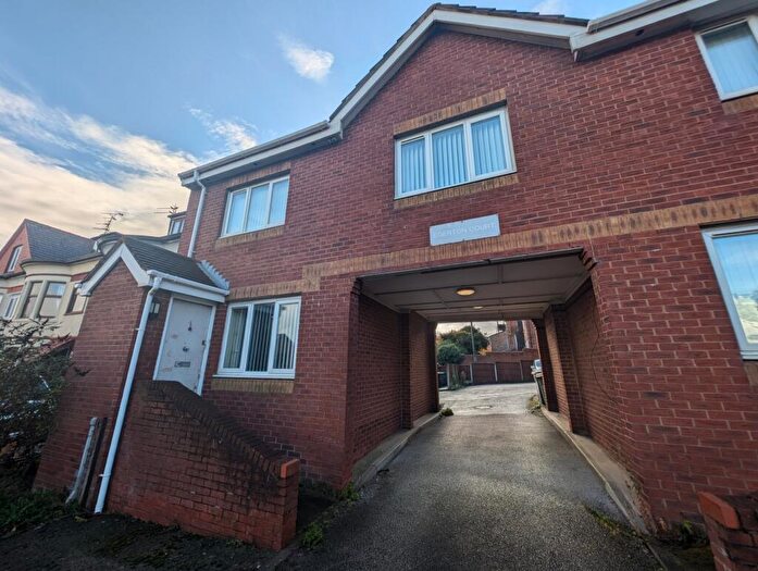 2 Bedroom Town House To Rent In Egerton Court Rowson Street, New Brighton, CH45