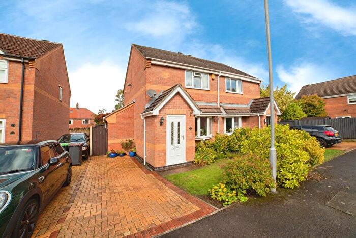 2 Bedroom Semi-Detached House For Sale In Shawcroft, Sutton-in-Ashfield, Nottinghamshire, NG17