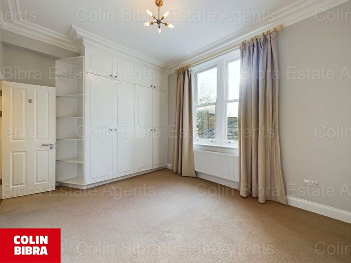 1 Bedroom Flat To Rent In The Mall, London, W5