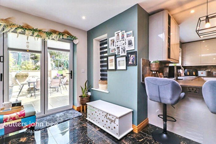 4 Bedroom Detached House For Sale In Werrington Road, Stoke-On-Trent, ST2