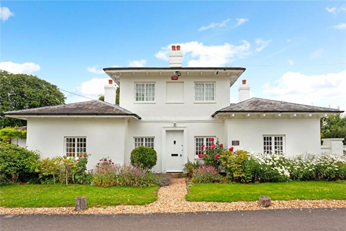 4 Bedroom Detached House For Sale In Ramridge Park, Andover, Hampshire, SP11