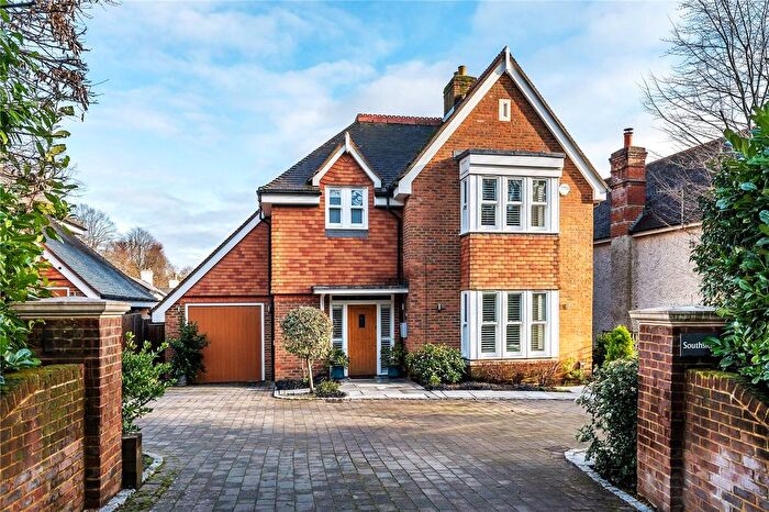 4 Bedroom Detached House For Sale In Reigate Hill, Reigate, Surrey, RH2