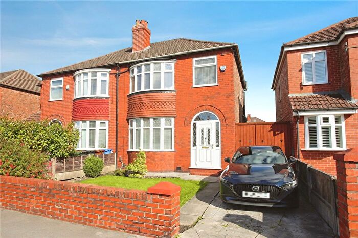 3 Bedroom Semi-Detached House For Sale In Burnage Lane, Heaton Mersey, Manchester, M19