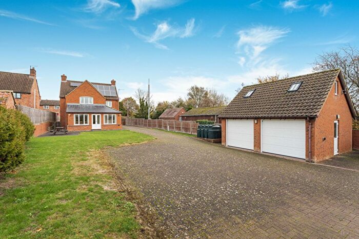 3 Bedroom Detached House For Sale In Bythorn, Cambridgeshire., PE28