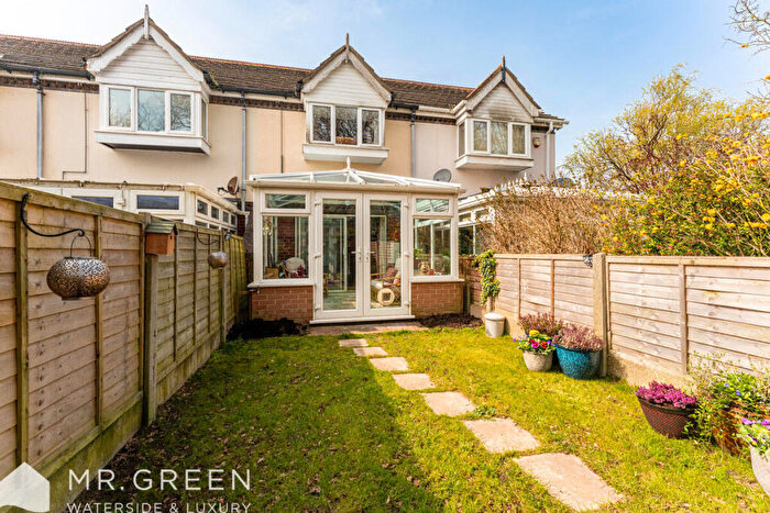 2 Bedroom Terraced House For Sale In Kittiwake Close, Southbourne, BH6