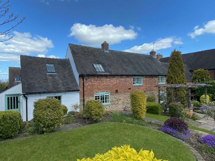 3 Bedroom Barn Conversion To Rent In Trent Lane, Melbourne, Derby, DE73