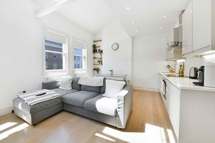 2 Bedroom Flat To Rent In Dawes Road, London, SW6