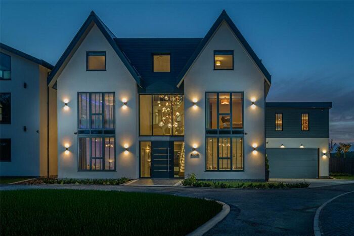 6 Bedroom Detached House For Sale In Trinity Mews, Durham, DH1