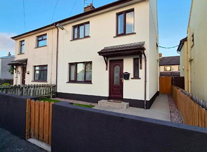 3 Bedroom Semi-Detached House For Sale In Carrigneagh Road, Kilkeel, BT34