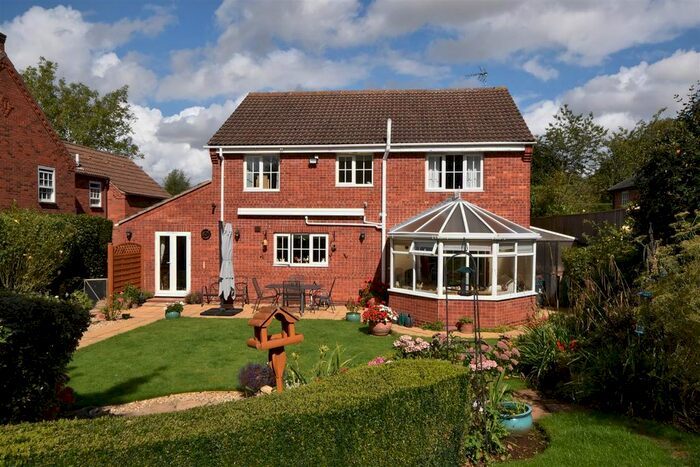 4 Bedroom Detached House For Sale In Brant Road, Fulbeck, Grantham, NG32