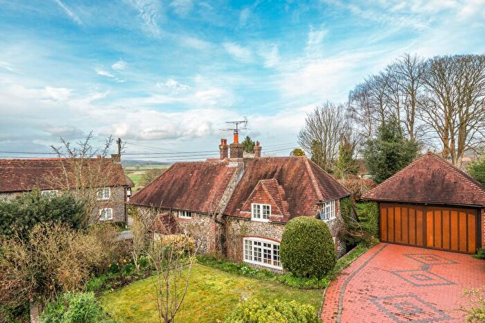 4 Bedroom Property For Sale In South Lane, Houghton, BN18