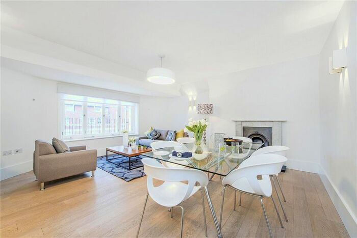 3 Bedroom Flat To Rent In Upper Wimpole Street, Marylebone, London, W1G