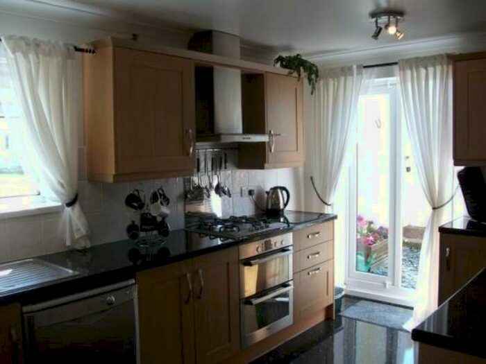 3 Bedroom End Of Terrace House To Rent In Maesy Yr Onen, Nelson, CF46