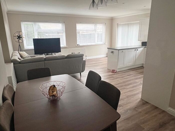 2 Bedroom Semi-Detached Bungalow For Sale In Holly Road, Blackfield, Southampton, SO45