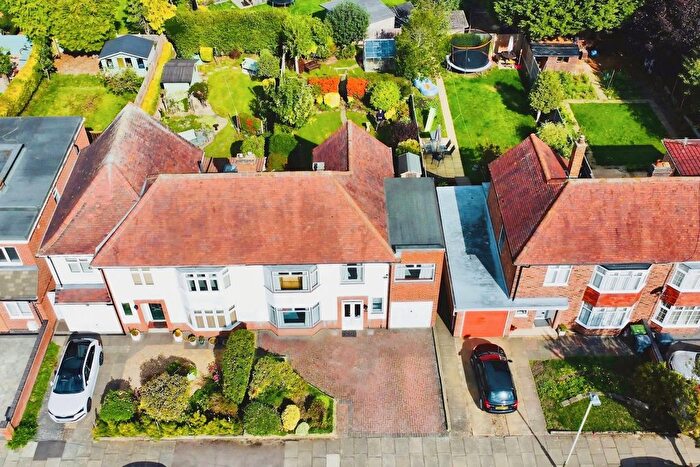 4 Bedroom Semi Detached House For Sale In Hilders Road, Western Park, Leicester, LE3