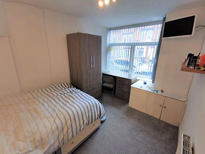 6 Bedroom Terraced House To Rent In Teignmouth Road, Selly Oak, Birmingham, B29