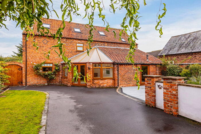 4 Bedroom Detached House For Sale In Great North Road, Cromwell, NG23