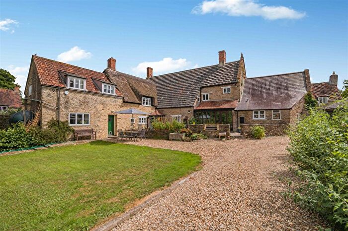 6 Bedroom Detached House For Sale In High Street, Yetminster, Sherborne, DT9