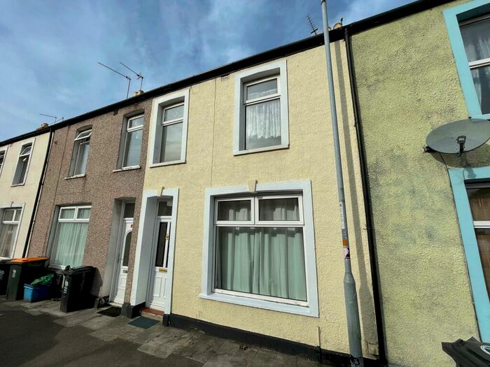 2 Bedroom House To Rent In Albany Street, Newport, NP20