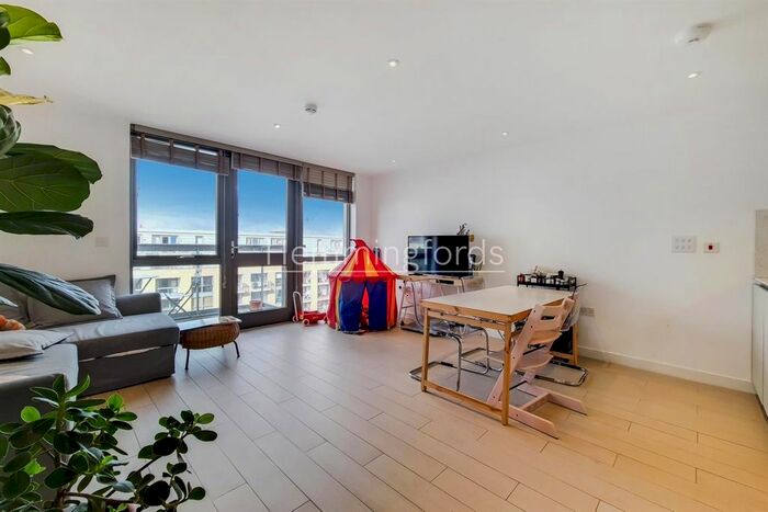 1 Bedroom Flat To Rent In Ann Street, London, N1