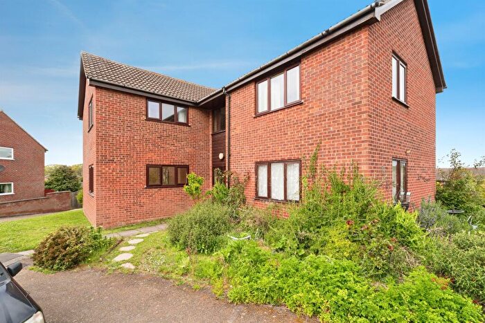 1 Bedroom Flat For Sale In Henry Blogg Road, Cromer, NR27