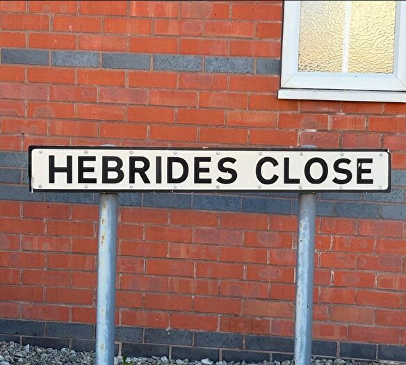 2 Bedroom Semi Detached House For Sale In Hebrides Close, Sinfin, Derby, DE24