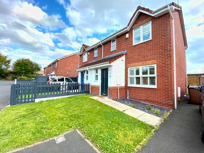3 Bedroom Semi-Detached House To Rent In Redmans Close, Eccles, Manchester, M30
