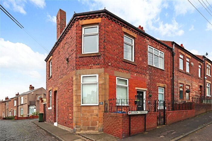 2 Bedroom End Of Terrace House For Sale In Ellison Terrace, Greenside, Ryton, Tyne And Wear, NE40