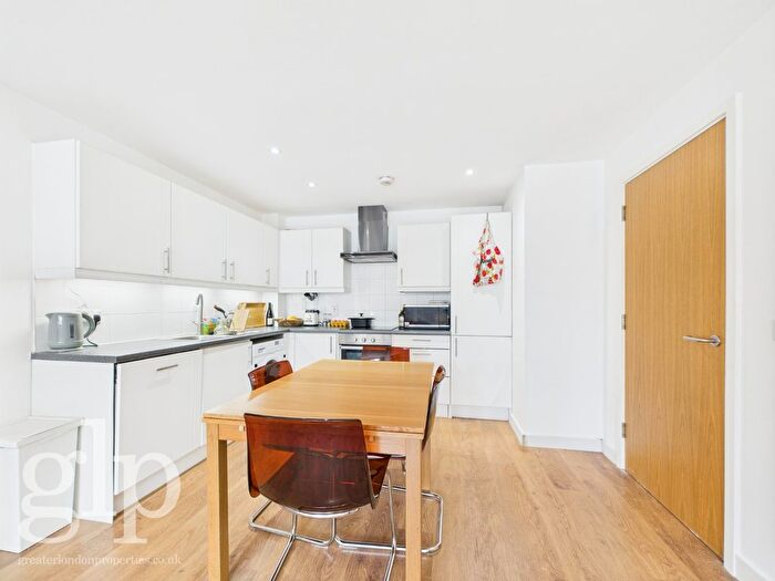 1 Bedroom Flat To Rent In Dufours Place, London, Greater London, Soho, W1F
