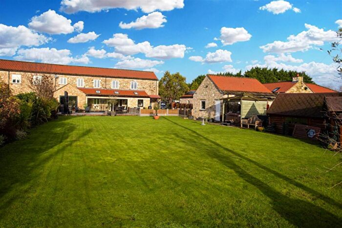 4 Bedroom Barn Conversion For Sale In Newthorpe, South Milford, Leeds, LS25