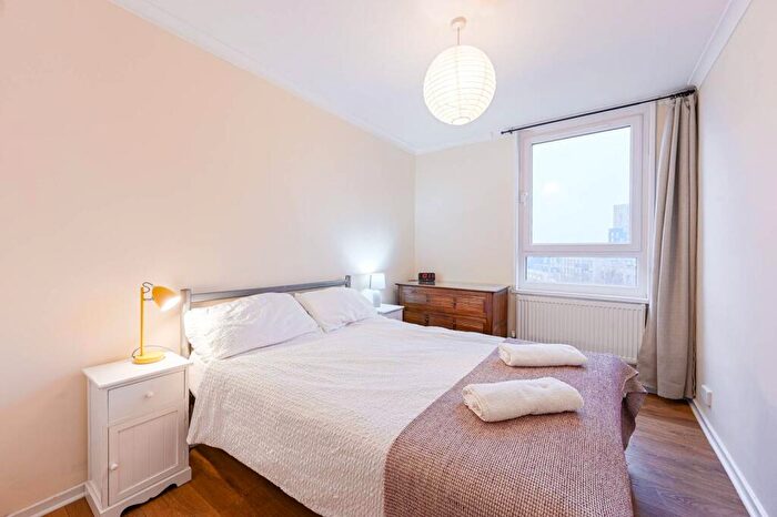 2 Bedroom Flat To Rent In Pitmaston House, Lewisham, London, SE13