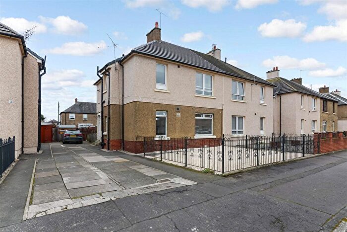 2 Bedroom Flat For Sale In Poplar Street, Grangemouth, Stirlingshire, FK3