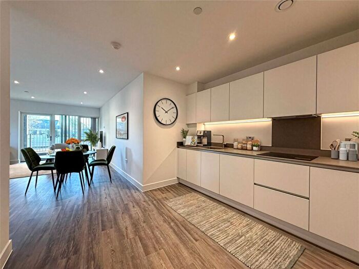 2 Bedroom Apartment To Rent In Marleigh Avenue, Cambridge, Cambridgeshire, CB5