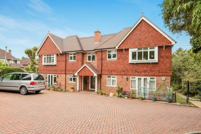 1 Bedroom Apartment To Rent In Harestone Hill Caterham, CR3