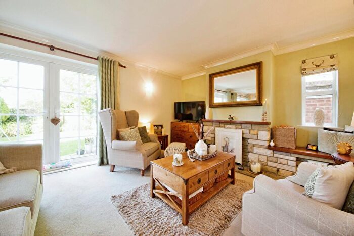 2 Bedroom Semi-Detached House To Rent In St Marys Way, Chigwell, IG7