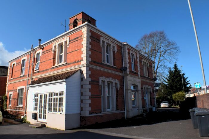 1 Bedroom Flat To Rent In Taunton Road, Bridgwater, TA6