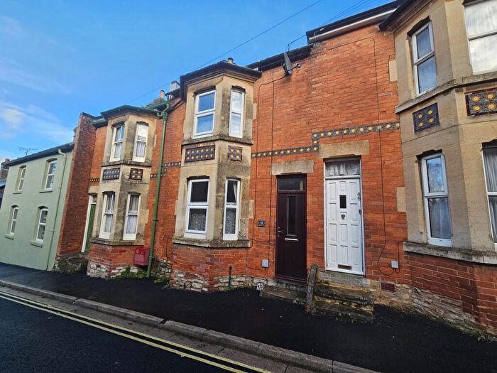 2 Bedroom Terraced House To Rent In High Street, Dorchester, DT1