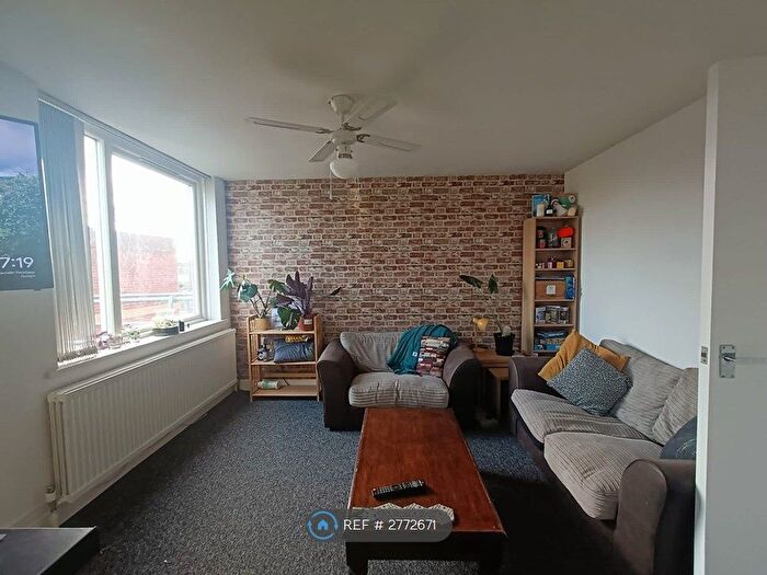 2 Bedroom Flat To Rent In St Ann's Close, Newcastle Upon Tyne, NE1