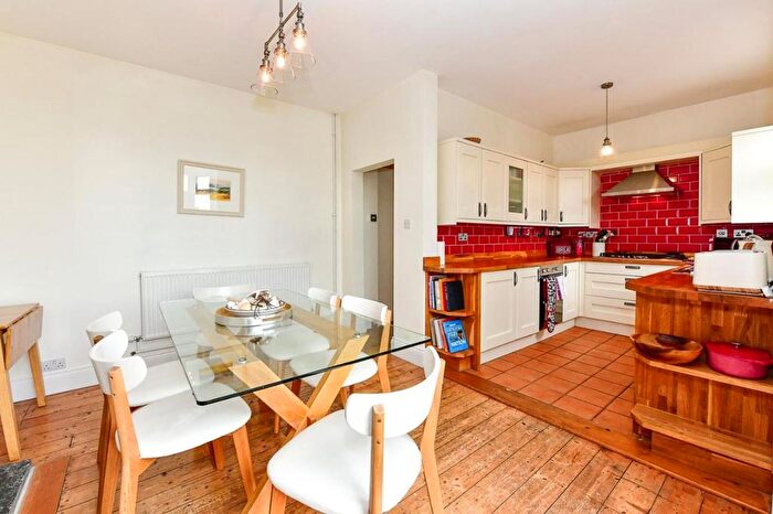 3 Bedroom Terraced House To Rent In Kings Rd, Swansea, Swansea, SA3