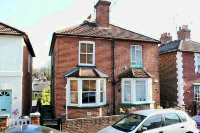 2 Bedroom House To Rent In Addison Road, Holy Trinity, GU1