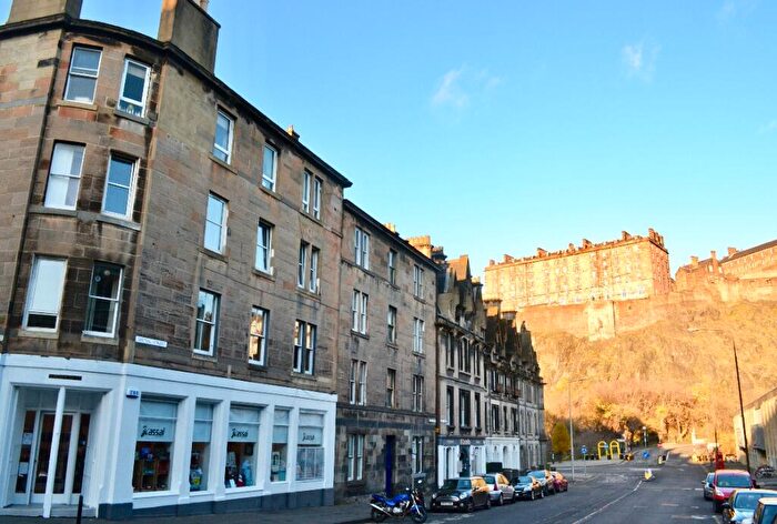 1 Bedroom Flat To Rent In Spittal Street, Tollcross, Edinburgh, EH3