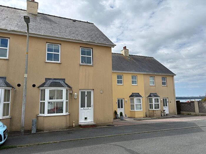 3 Bedroom Semi-Detached House For Sale In Victoria Court, Neyland, Milford Haven, Pembrokeshire, SA73
