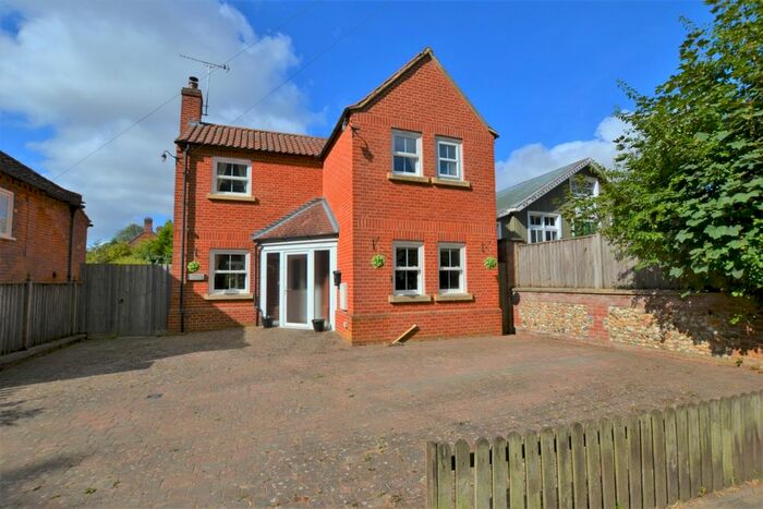 2 Bedroom Detached House For Sale In Nethergate Street, Harpley, King's Lynn, PE31