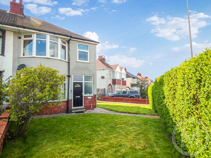 3 Bedroom Semi-Detached House For Sale In Norcliffe Road, Bispham, FY2
