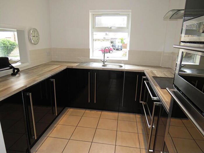 3 Bedroom Flat To Rent In Leycester Close, Harbury, Leamington Spa, CV33