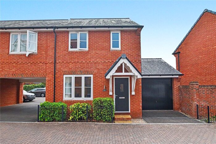 3 Bedroom End Of Terrace House For Sale In Prices Avenue, Wellington, Somerset, TA21