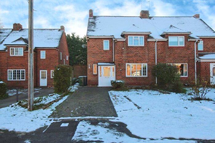 3 Bedroom Semi-Detached House To Rent In Spinney Close, West Bridgford, NG2