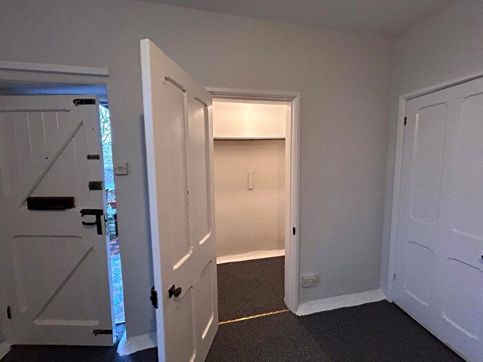 1 Bedroom Flat To Rent In Bede Houses, Middle Street, Burton-By-Lincoln, Lincoln, LN1